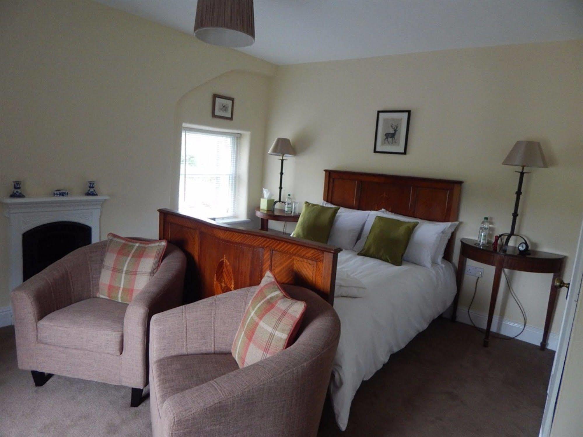 Fern Bank Bed & Breakfast Great Rowsley Exterior photo